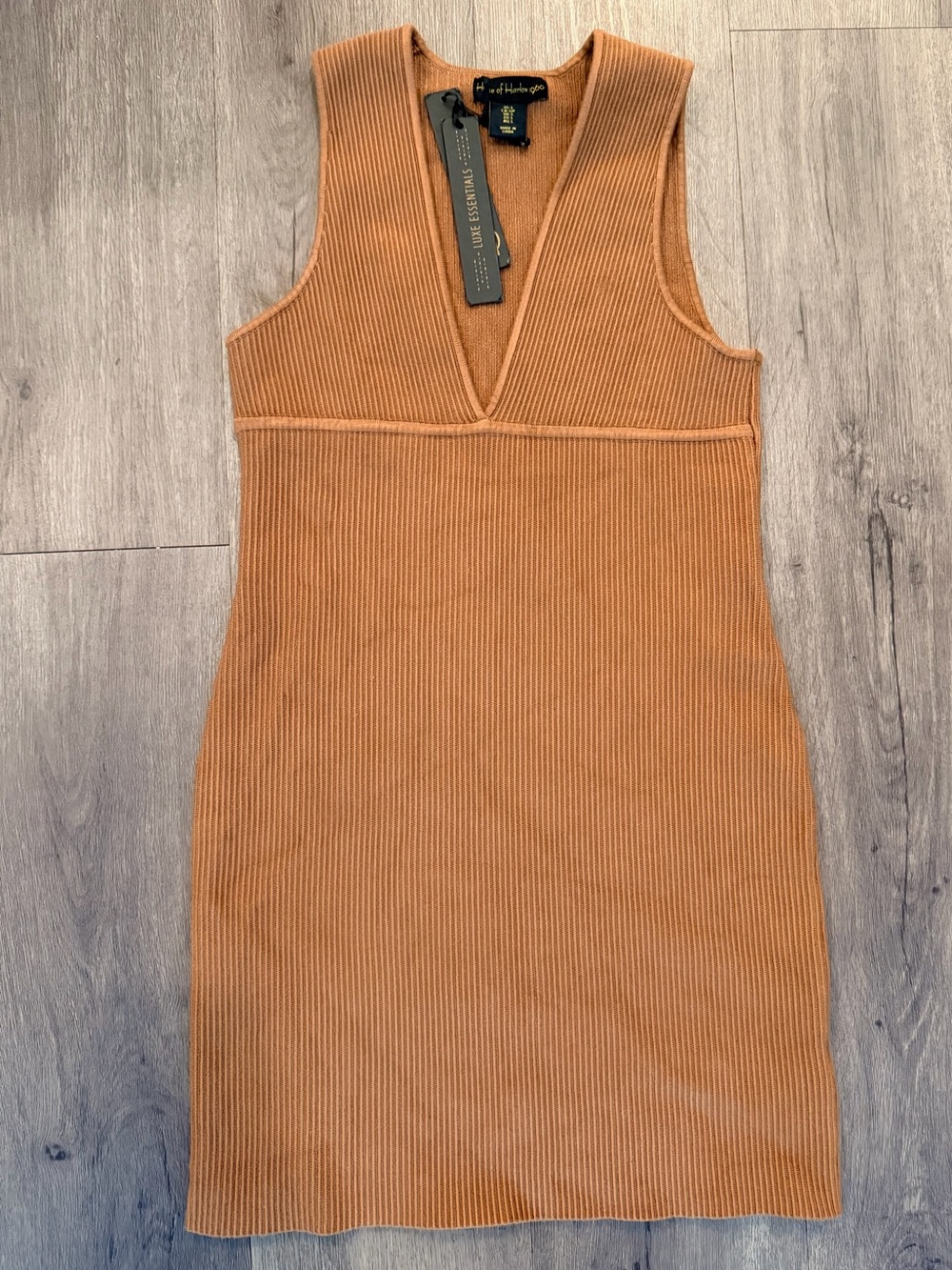 Ribbed V-Neck Bodycon Dress — Camel